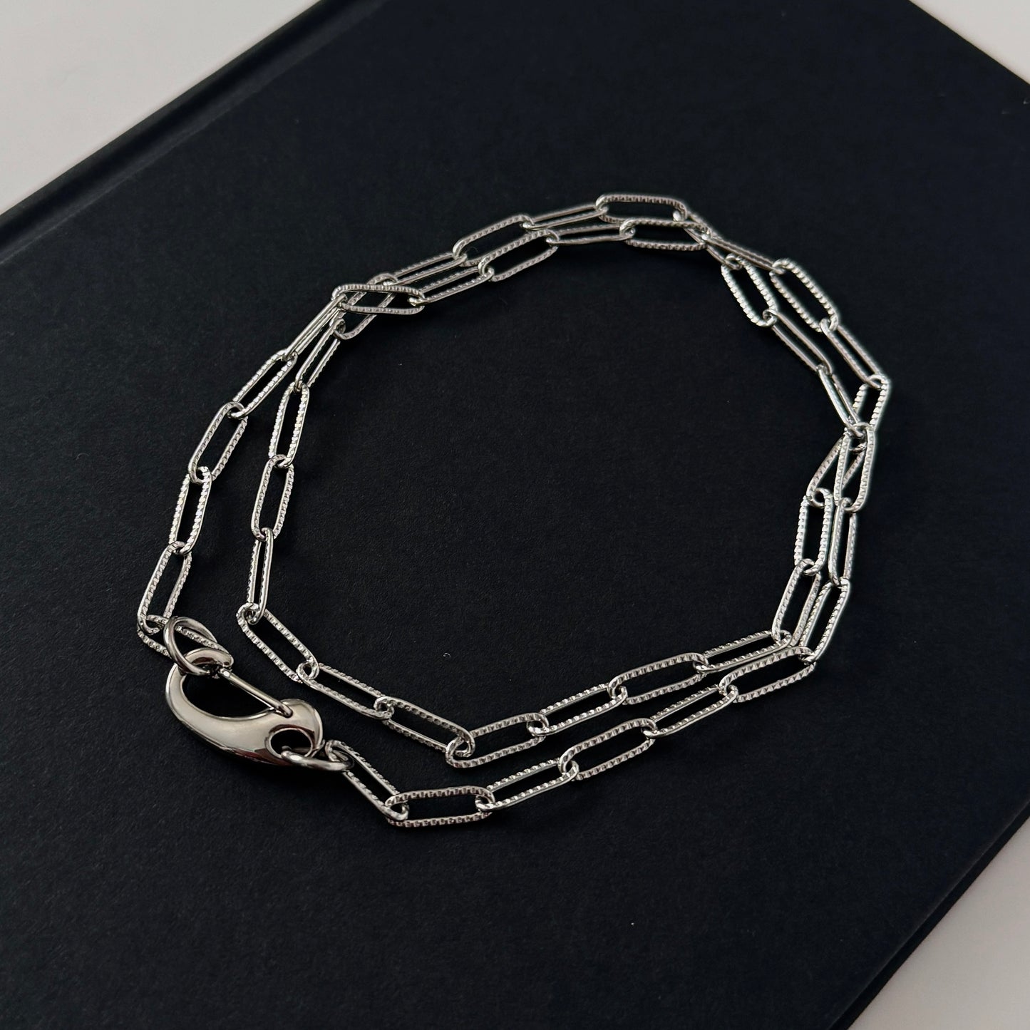 Aera Chain Necklace- Silver