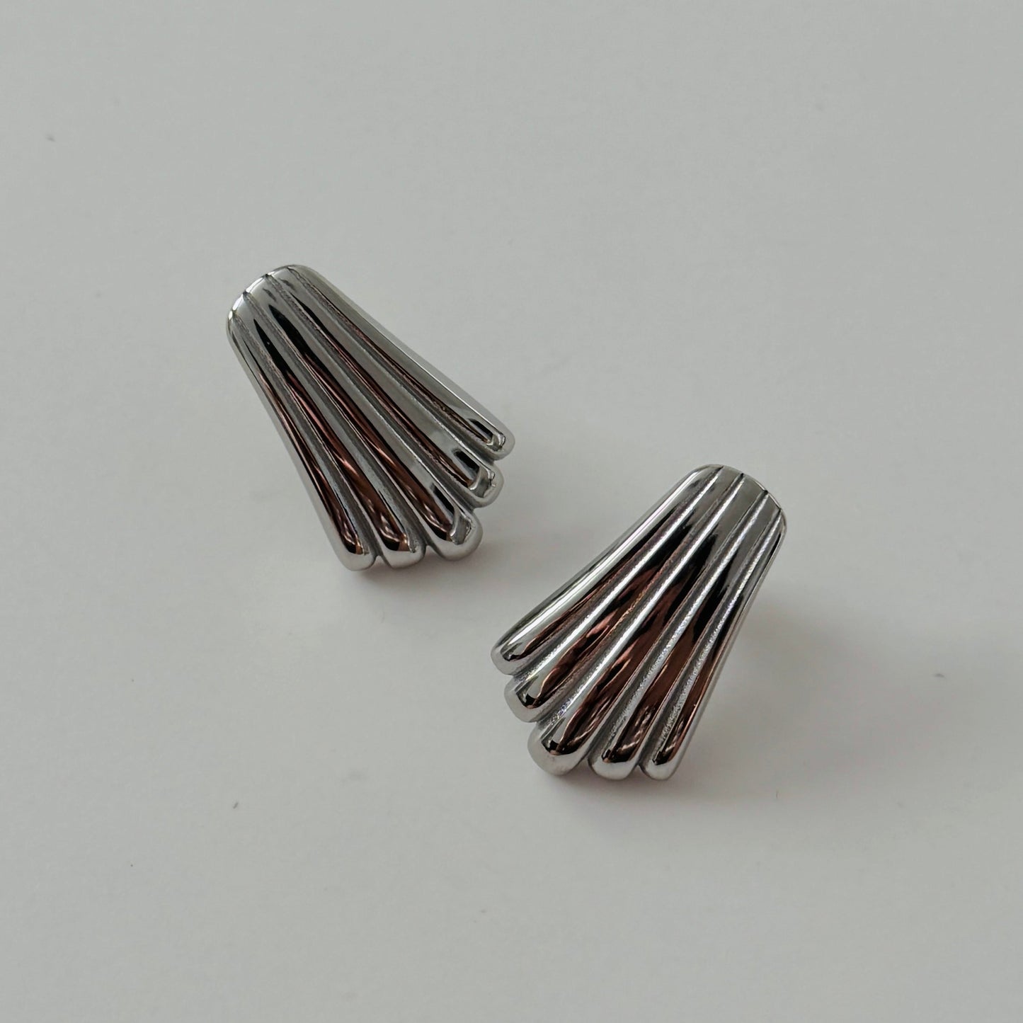 Clam Earrings - Silver - Namaste Jewelry Canada
