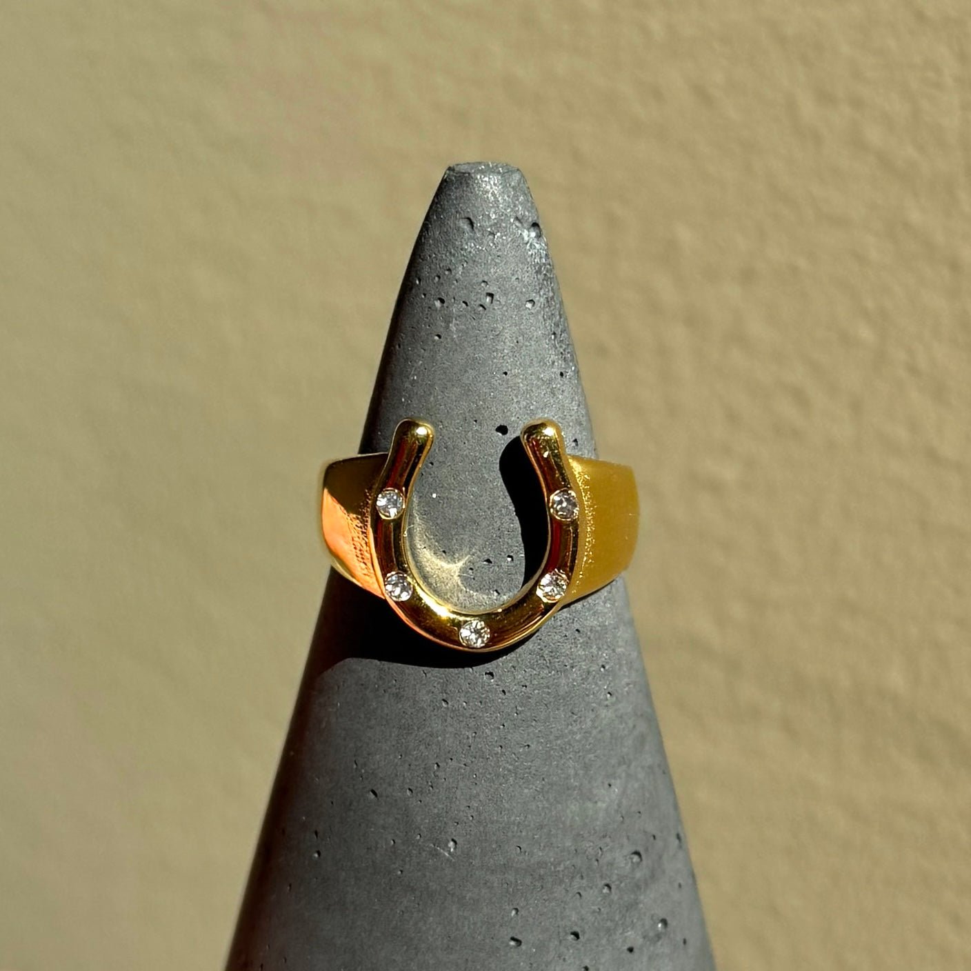 Horseshoe 2.0 Ring - Namaste Jewelry Canada