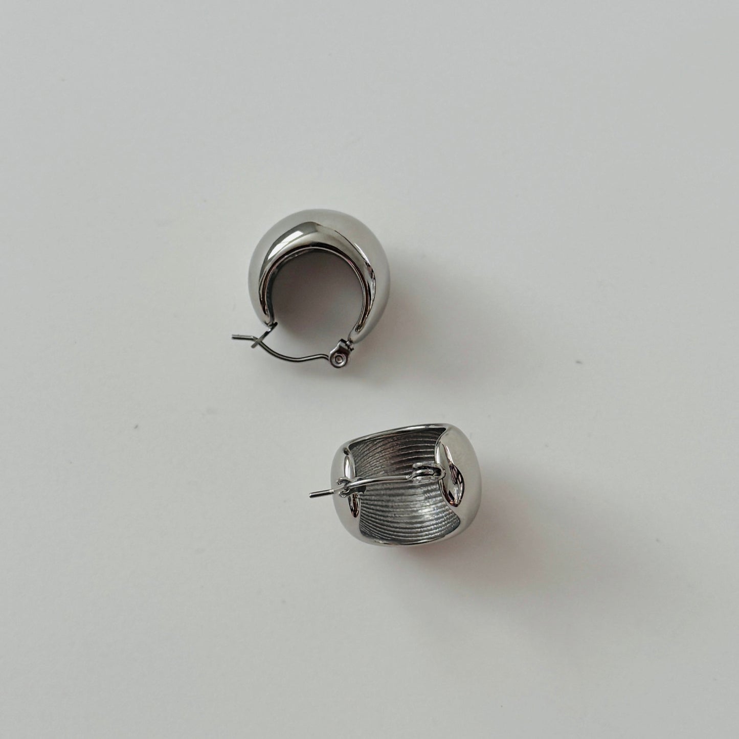 Lillibet Chunky Hoops - Silver - Namaste Jewelry Canada