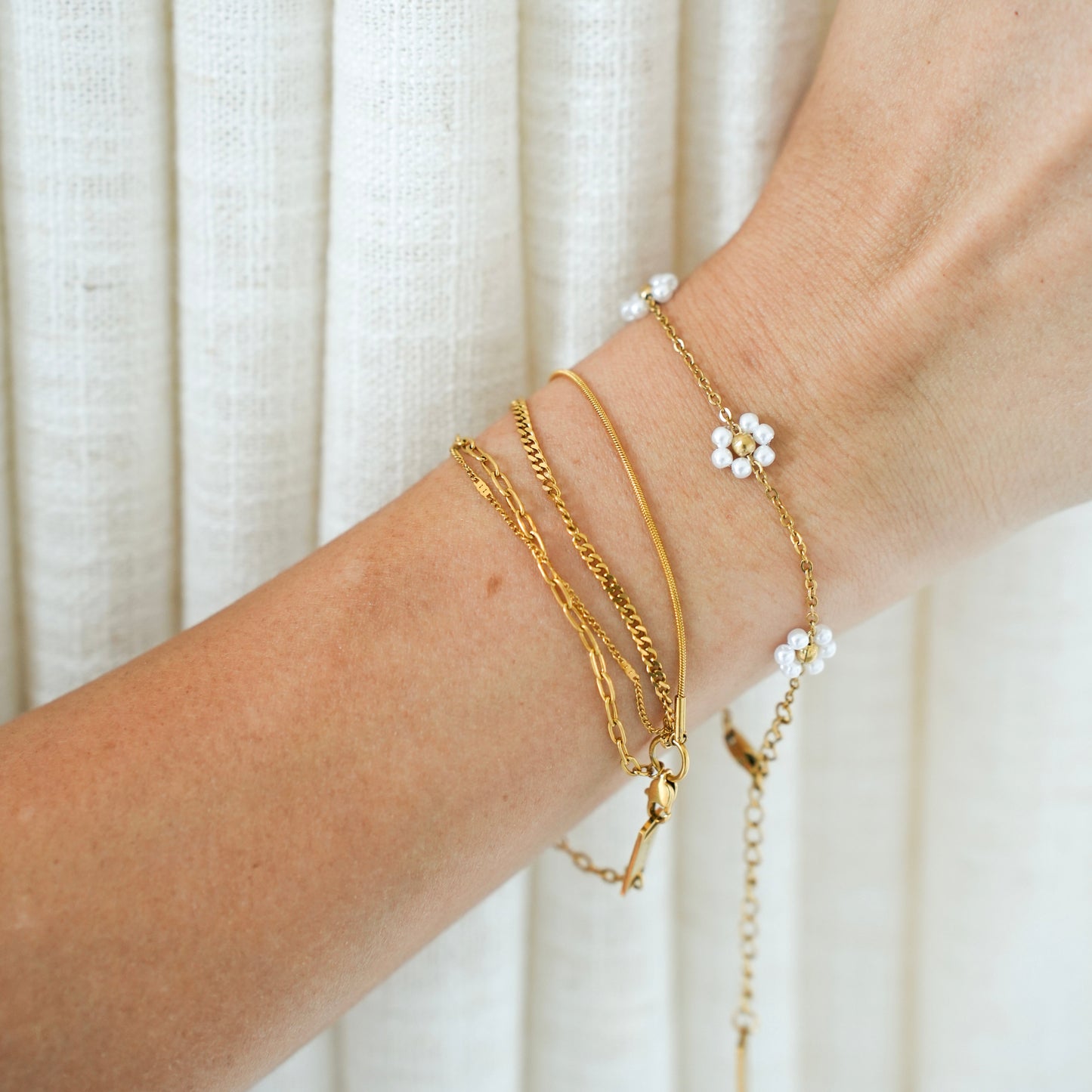 Pearl Flower Bracelet - Namaste Jewelry Canada