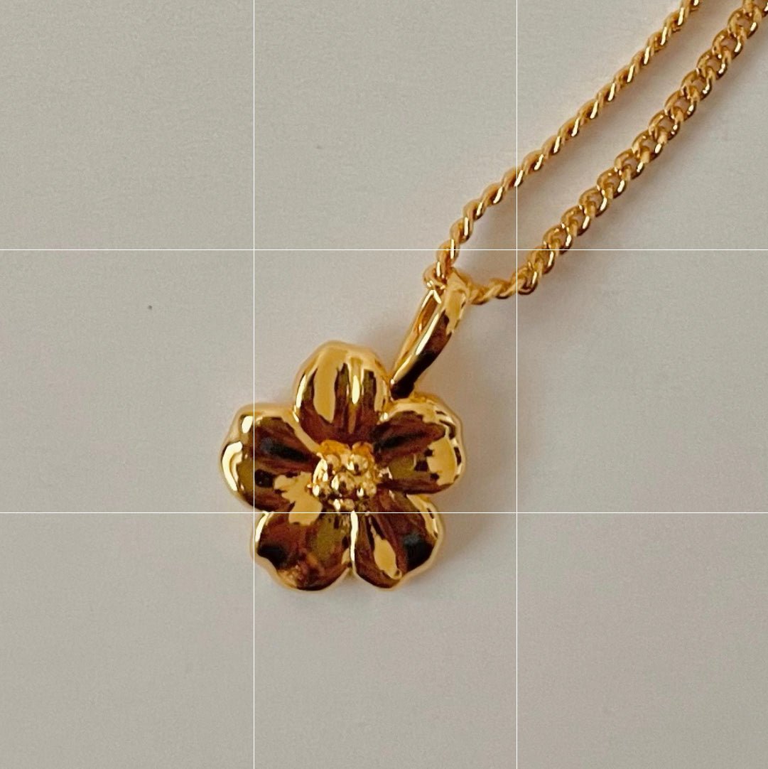 Hibiscus Pendant Necklace - Namaste Jewelry Canada
