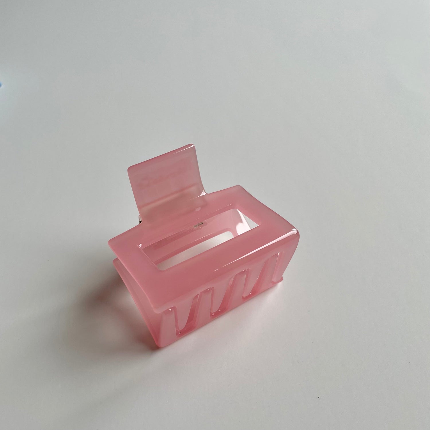 Kylie Summer Claw Clip- Small - Namaste Jewelry Canada