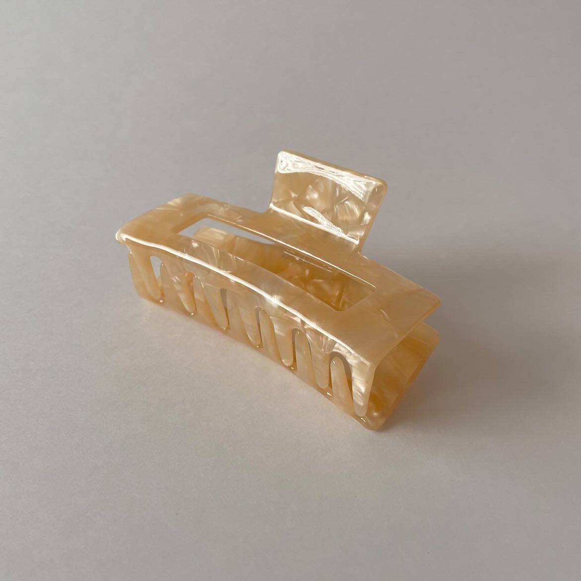 Large Creme Claw Clip- Golden Ivory - Namaste Jewelry Canada