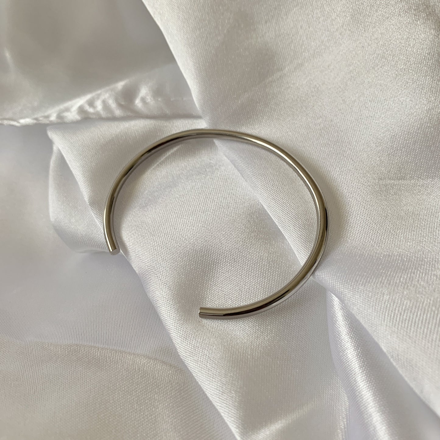 Minimal Cuff Bracelet - Namaste Jewelry Canada