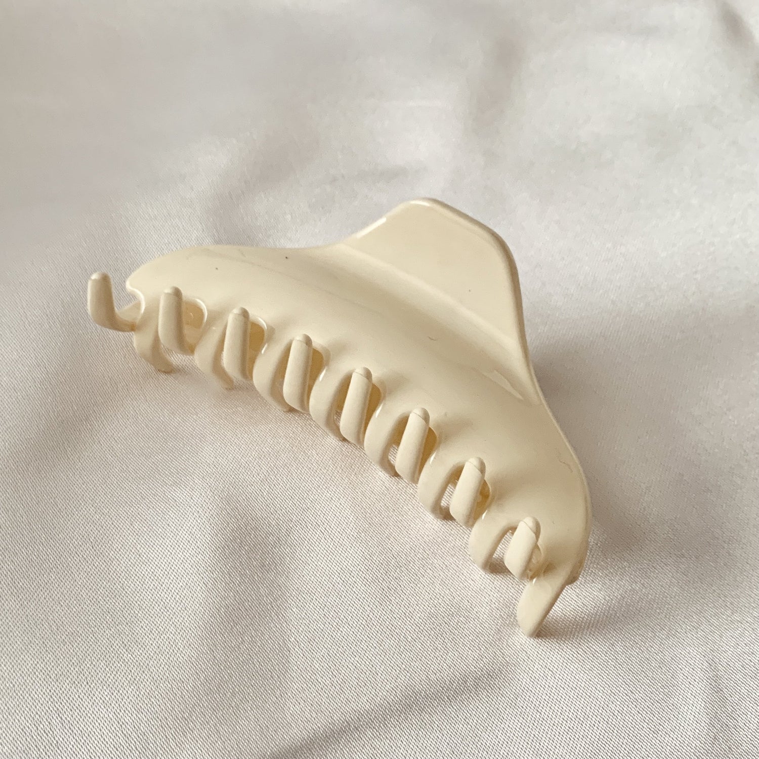 Nana Claw Clip - Namaste Jewelry Canada
