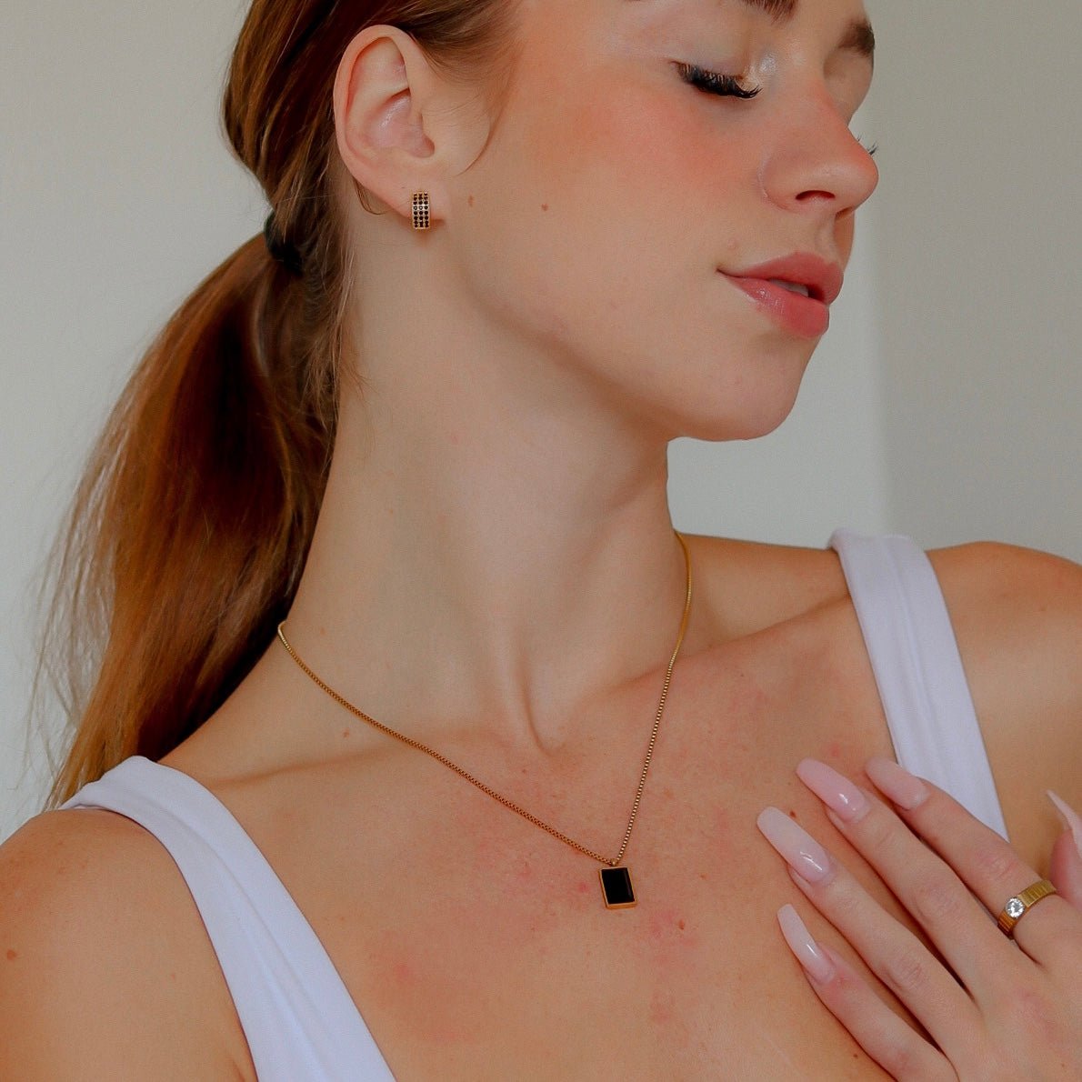 Tara 2.0 huggies -Black Stones - Namaste Jewelry Canada