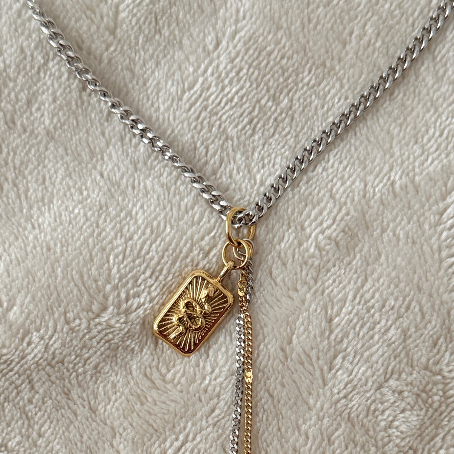 I Deserve The Best Affirmation Necklace 2.0 - Namaste Jewelry Canada