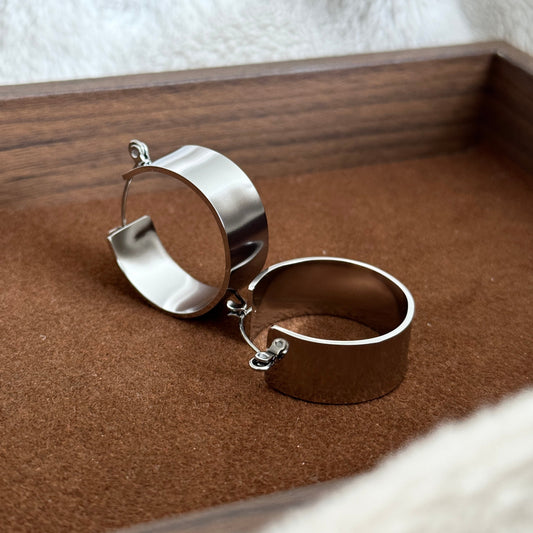 Kendall Hoops - Silver - Namaste Jewelry Canada