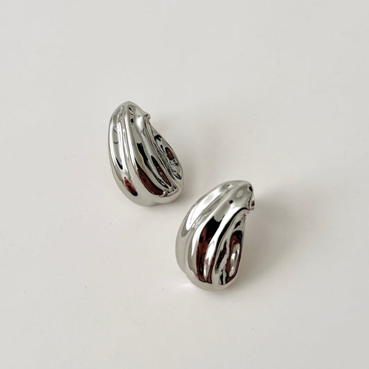 Manar Stud Earrings - Silver - Namaste Jewelry Canada