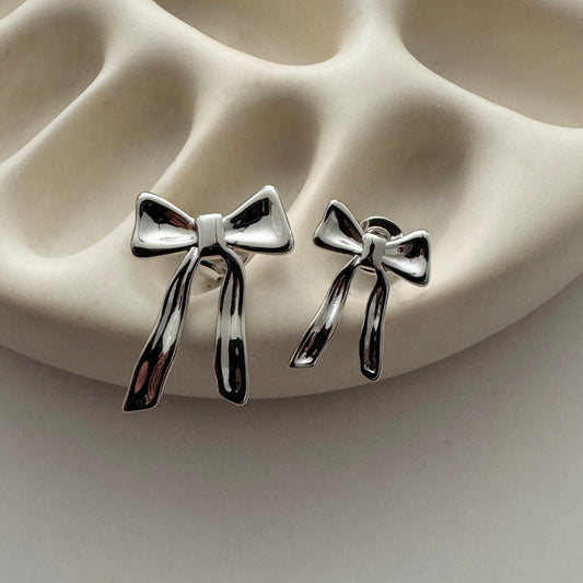 Mini Yasmine Bow Studs - Silver - Namaste Jewelry Canada