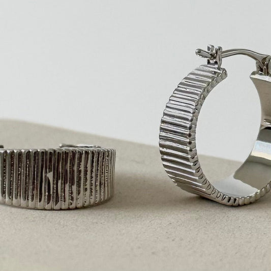 Ribbed Chunky Hoops- Silver - Namaste Jewelry Canada