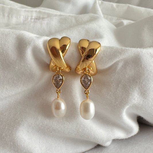 Safah Hoops - Gold - Namaste Jewelry Canada