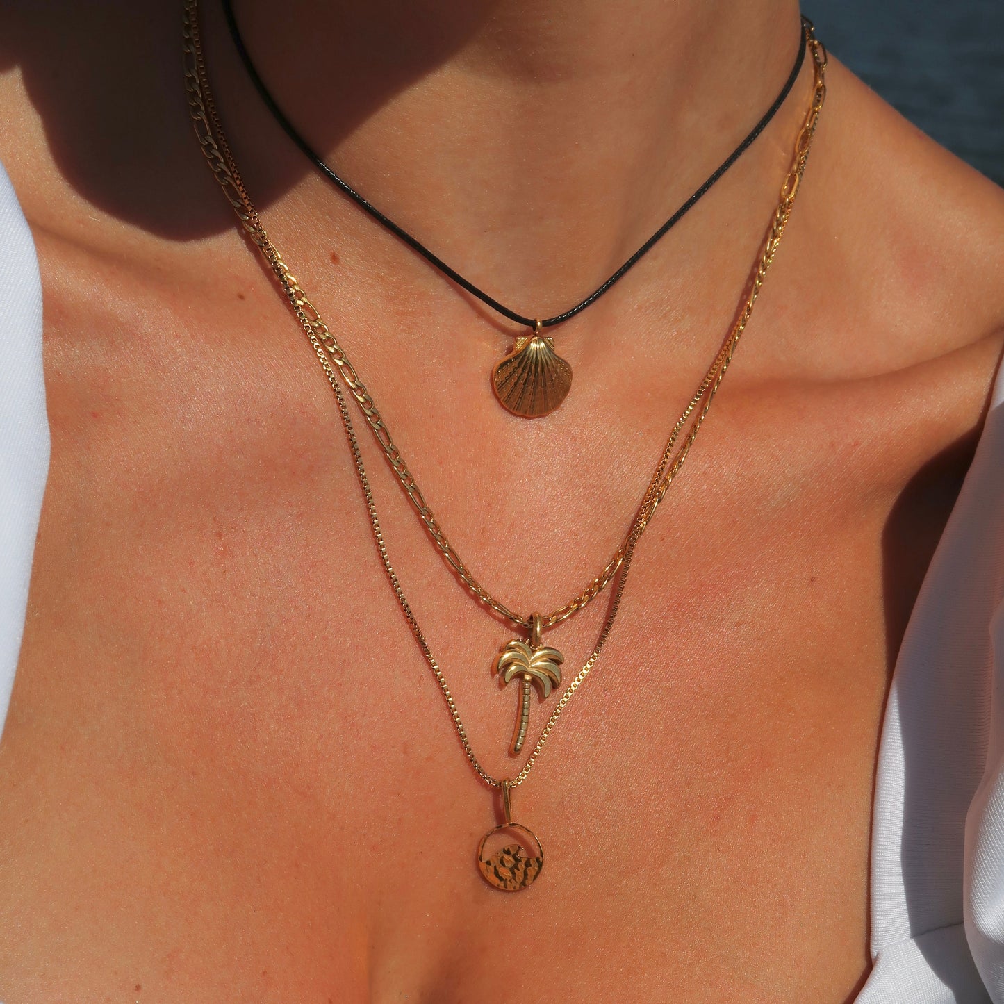 Bondi Palm Necklace- Gold - Namaste Jewelry Canada