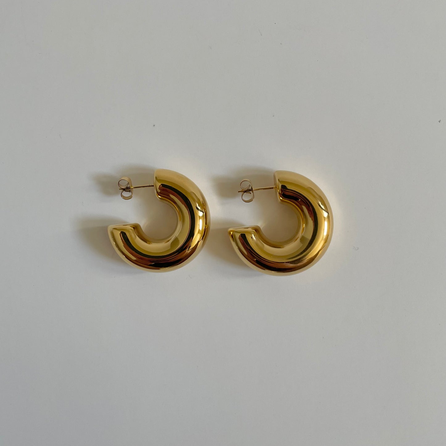 Large Essential Hoops- Gold