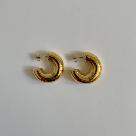 Large Essential Hoops- Gold