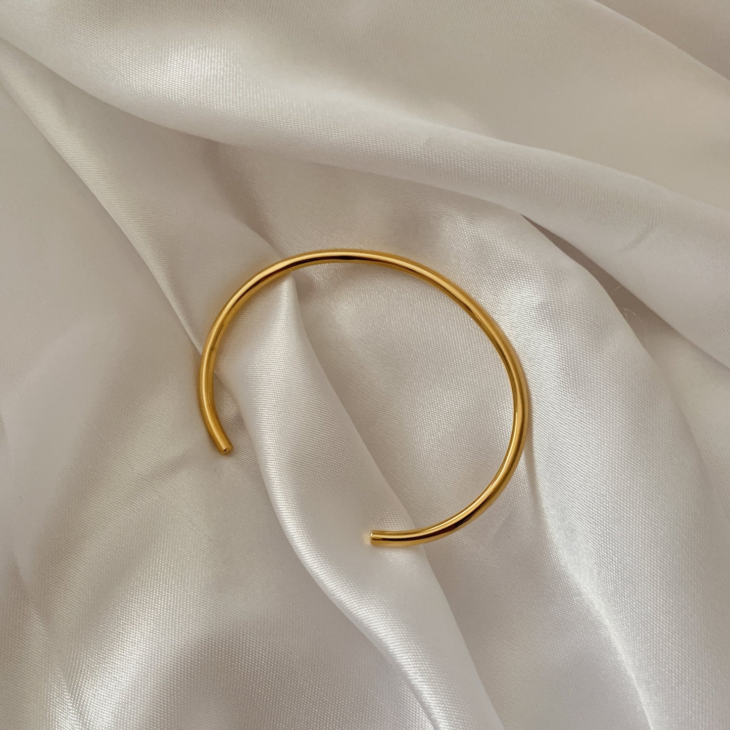 Minimal Cuff Bracelet - Namaste Jewelry Canada