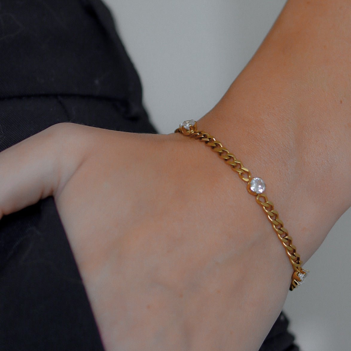 Nayva Stone Bracelet - Namaste Jewelry Canada